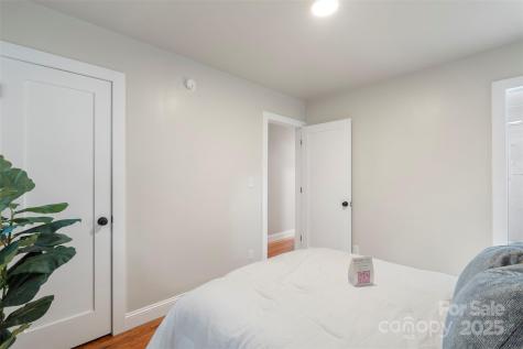 3900 Colebrook Road Charlotte NC 28215