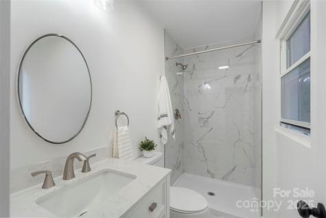 3900 Colebrook Road Charlotte NC 28215