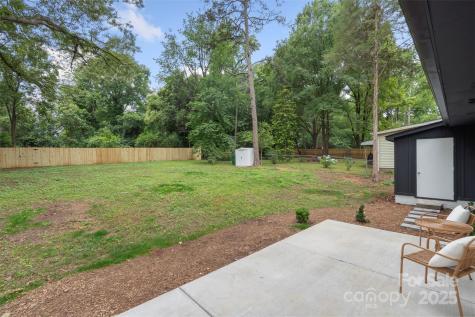 3900 Colebrook Road Charlotte NC 28215