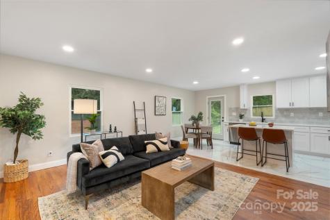 3900 Colebrook Road Charlotte NC 28215