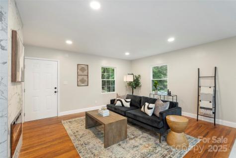 3900 Colebrook Road Charlotte NC 28215