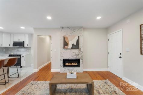 3900 Colebrook Road Charlotte NC 28215