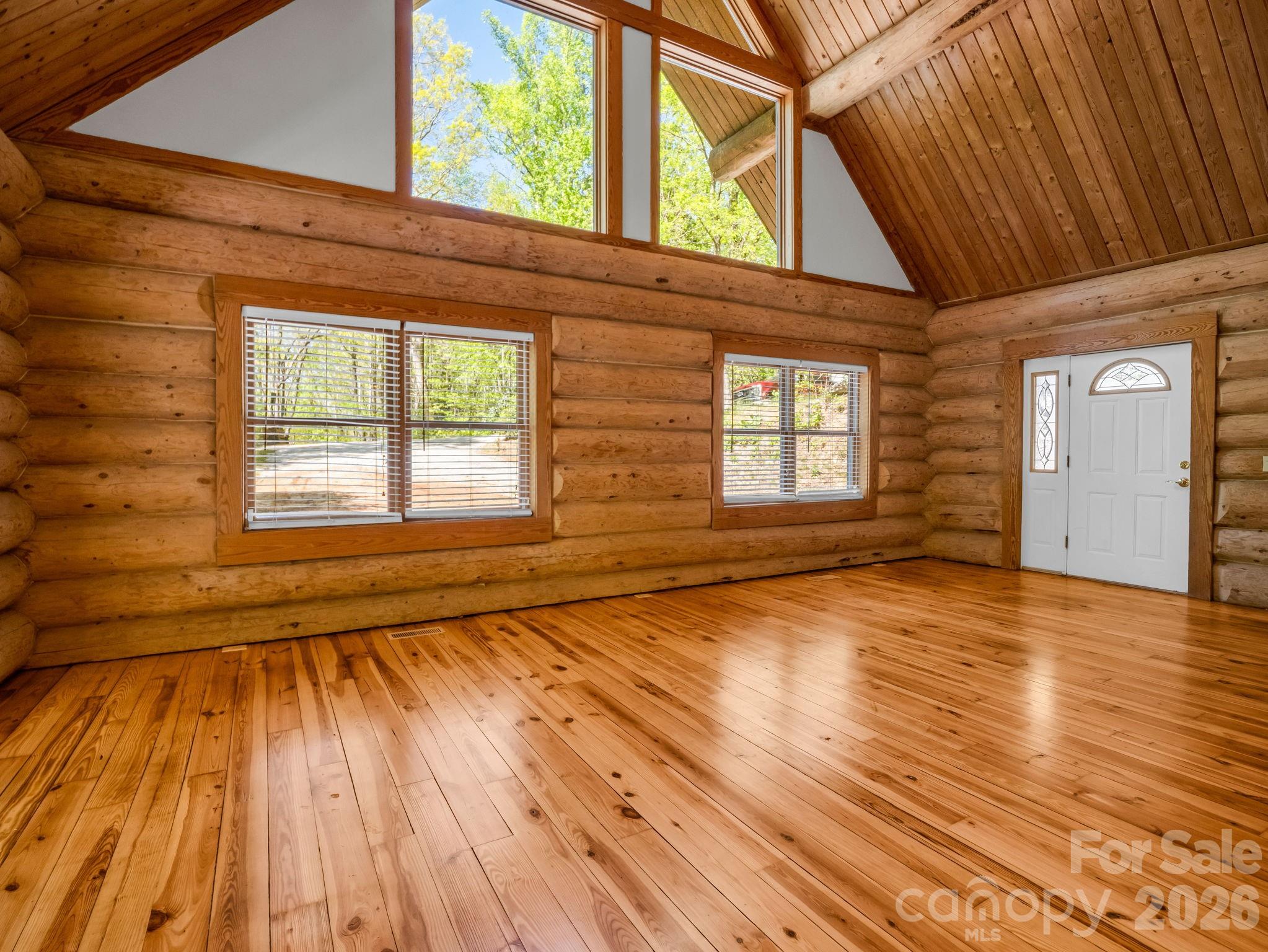 170 Old Mountain Pass Hendersonville NC 28792