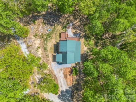 170 Old Mountain Pass Hendersonville NC 28792