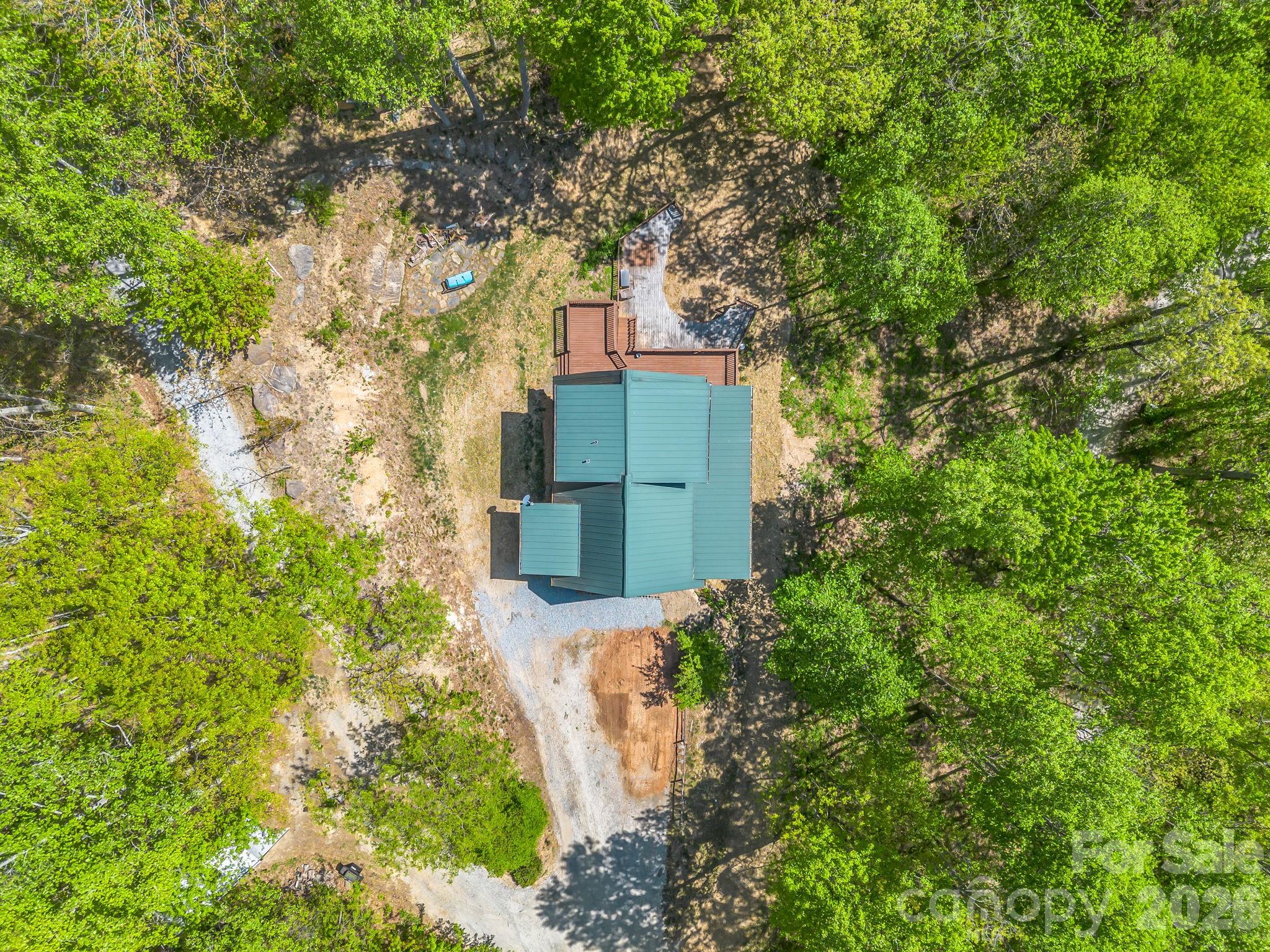 170 Old Mountain Pass Hendersonville NC 28792