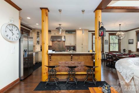 716 Peppervine Circle Brevard NC 28712
