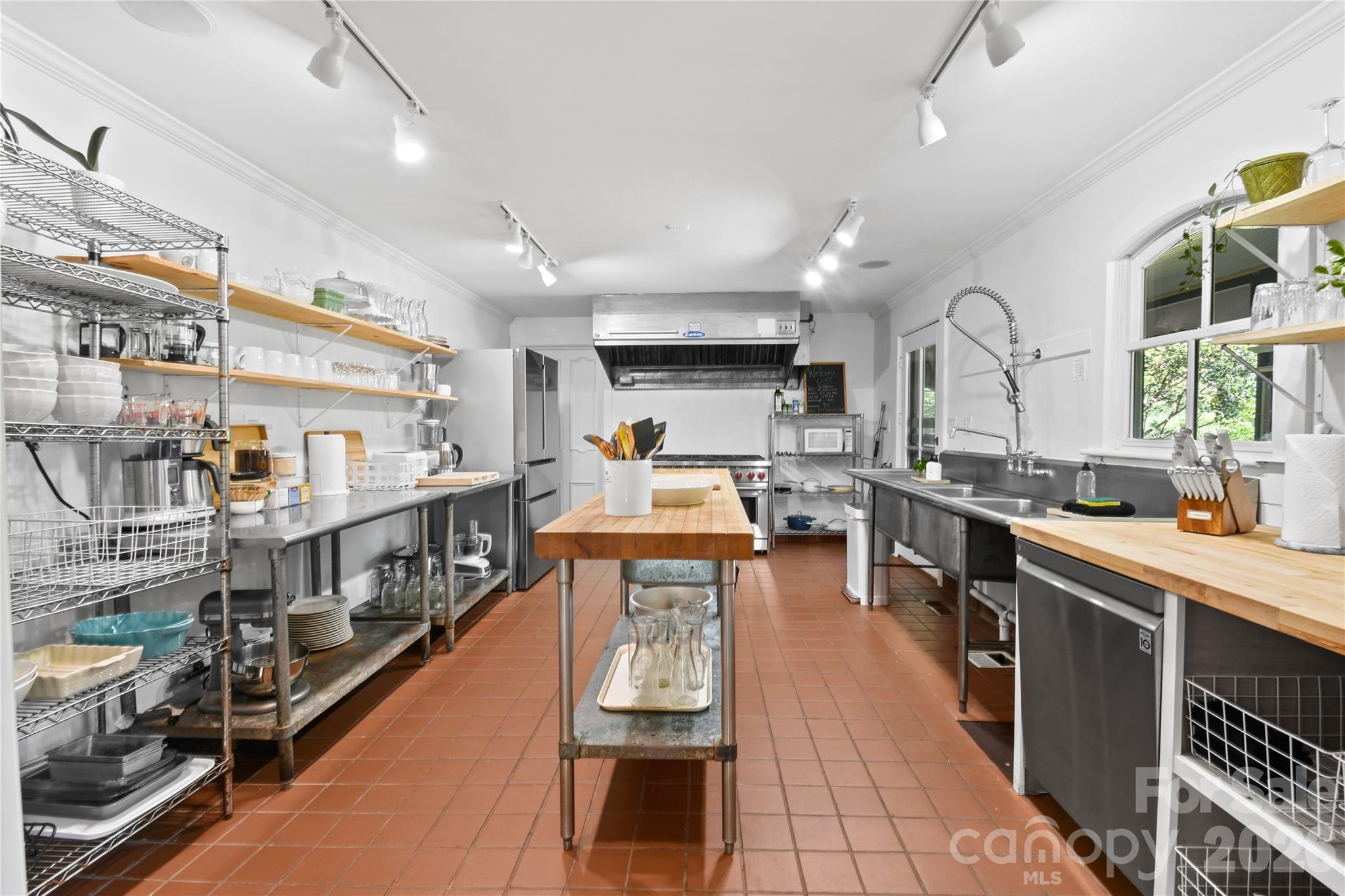 204 Lawson Street Hot Springs NC 28743