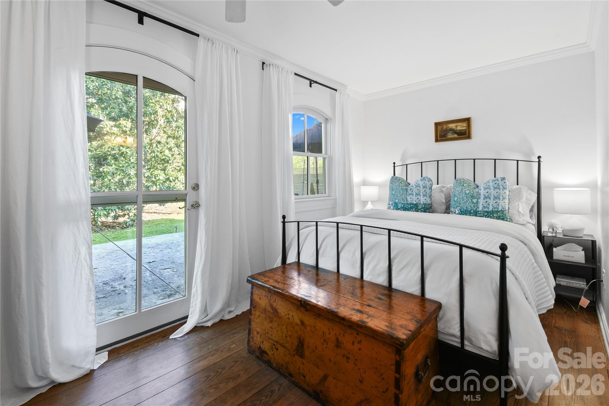 204 Lawson Street Hot Springs NC 28743