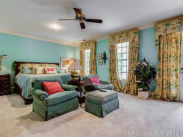 2611 Oakmeade Drive Charlotte NC 28270