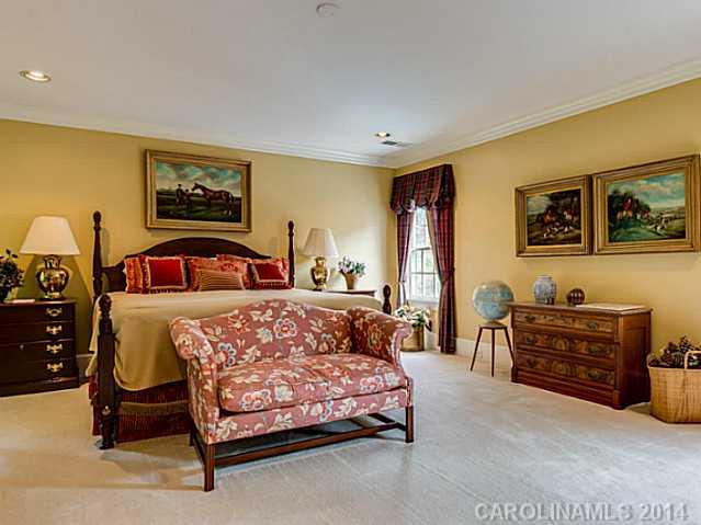 2611 Oakmeade Drive Charlotte NC 28270