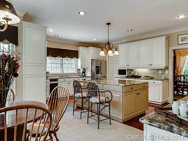 2611 Oakmeade Drive Charlotte NC 28270