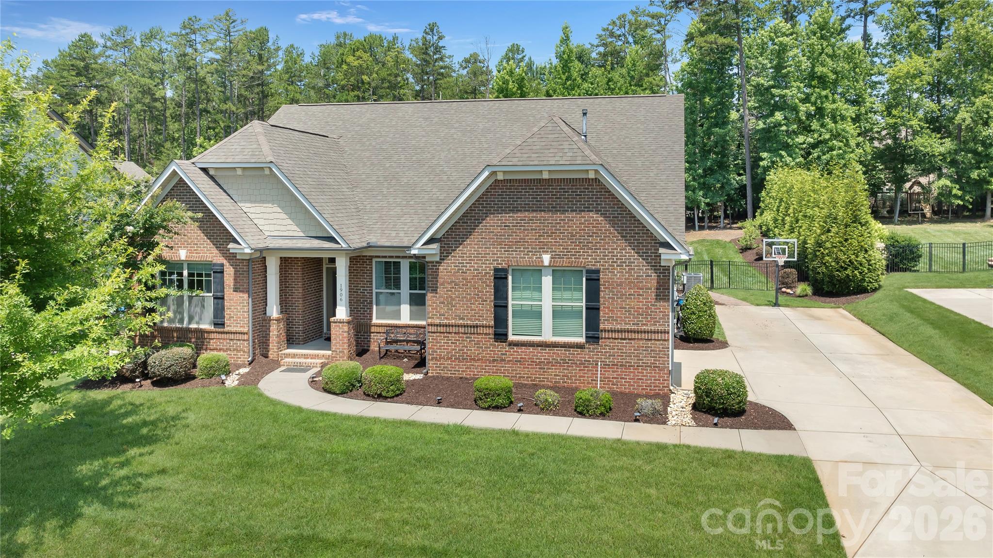 1906 Pensco Pond Court Waxhaw NC 28173