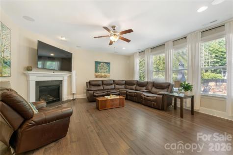 1906 Pensco Pond Court Waxhaw NC 28173