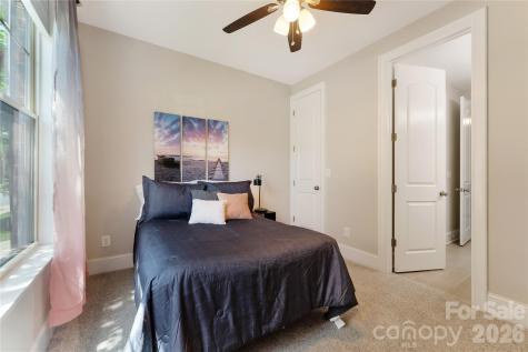 1906 Pensco Pond Court Waxhaw NC 28173