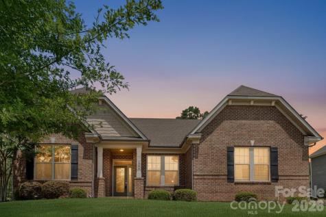 1906 Pensco Pond Court Waxhaw NC 28173