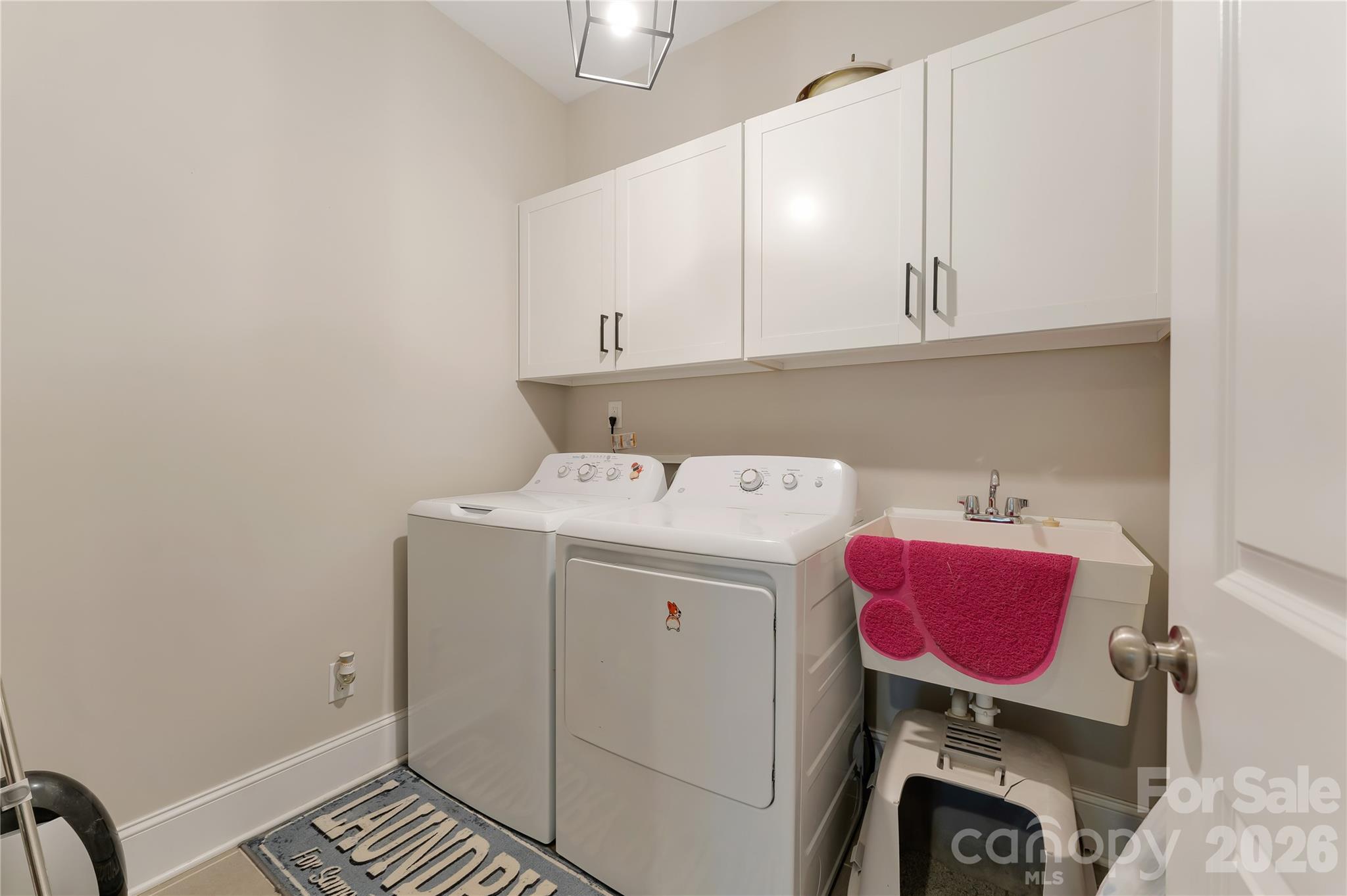 1906 Pensco Pond Court Waxhaw NC 28173
