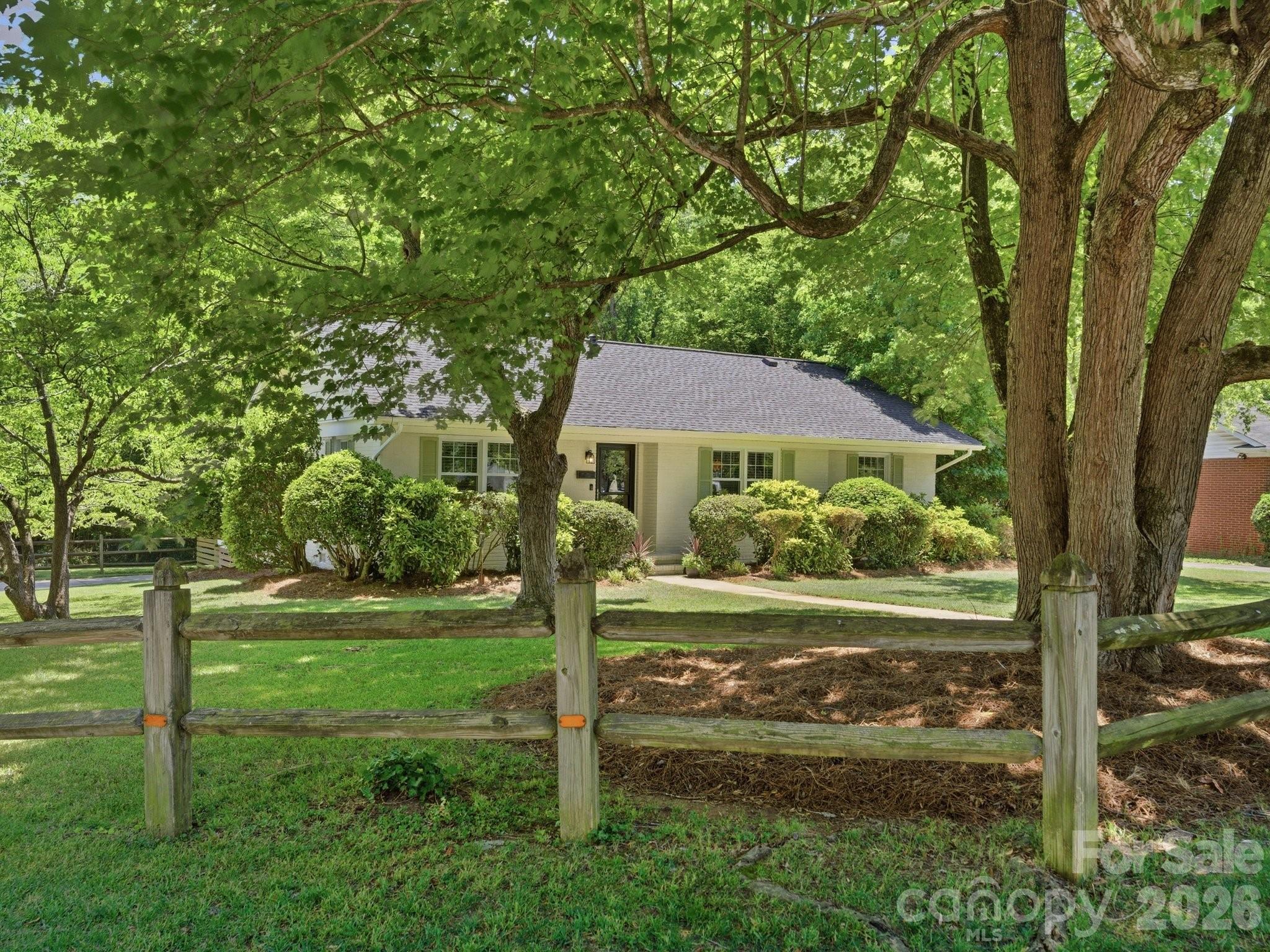 1534 Edgewater Drive Charlotte NC 28210