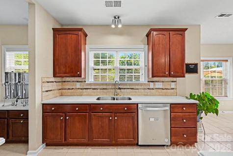 10331 Falling Leaf Drive NW Concord NC 28027