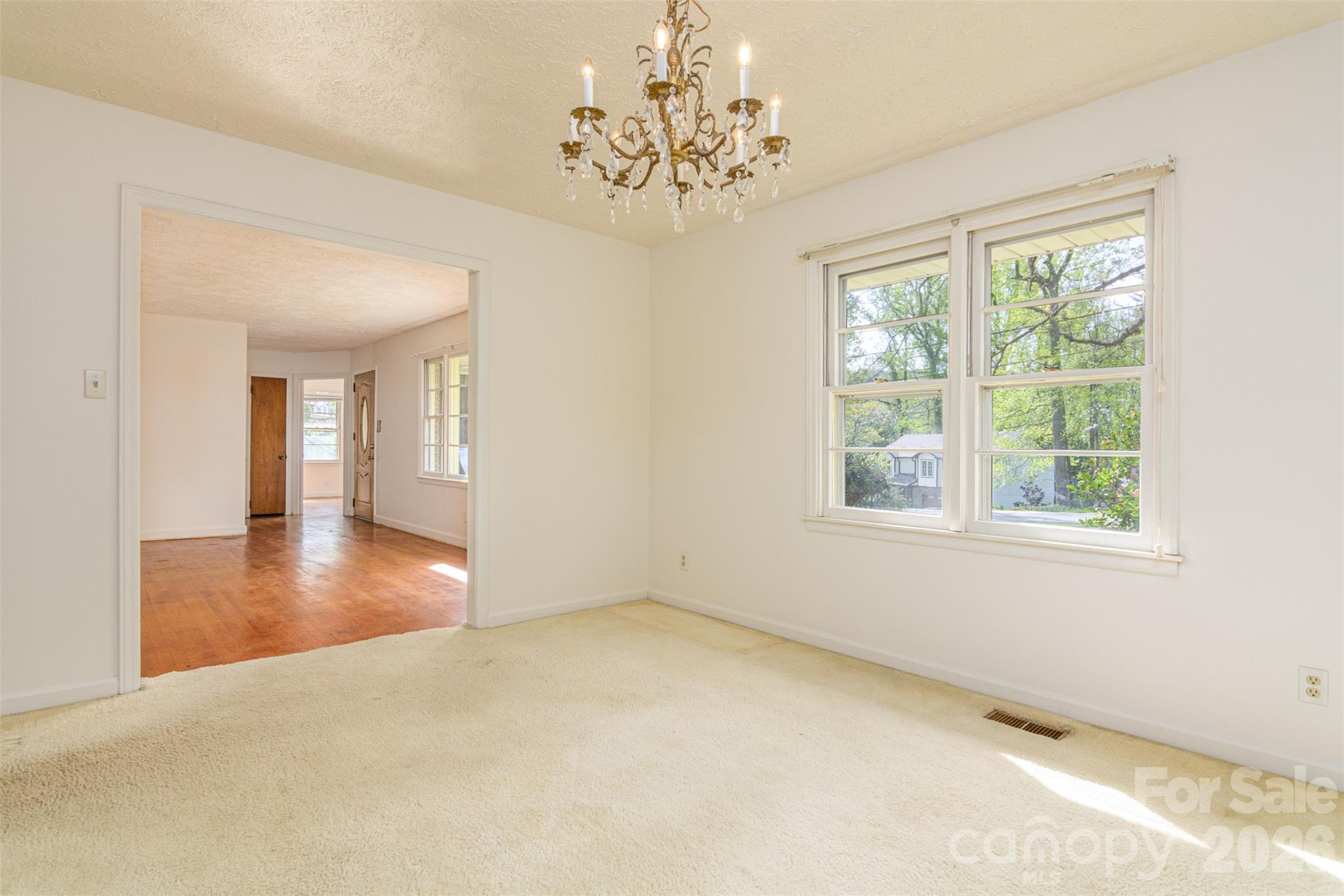261 Cedar Lane Arden NC 28704
