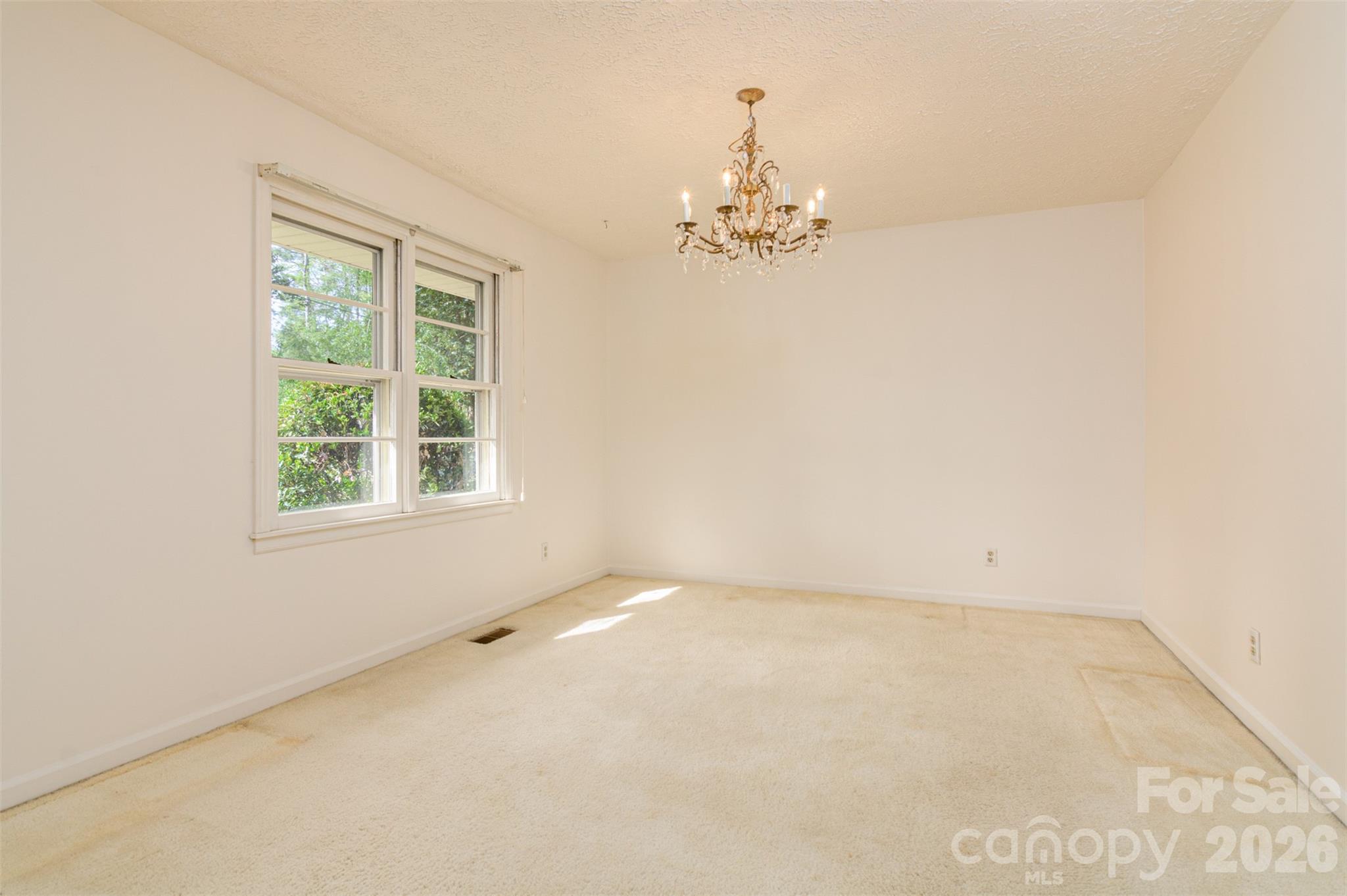 261 Cedar Lane Arden NC 28704