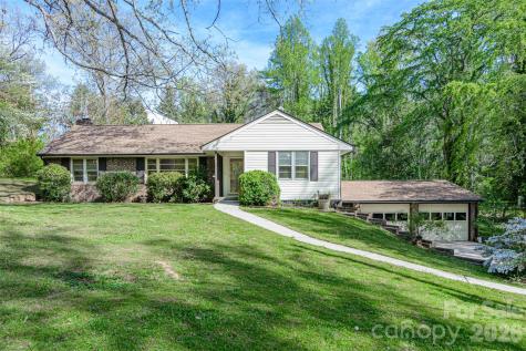 261 Cedar Lane Arden NC 28704