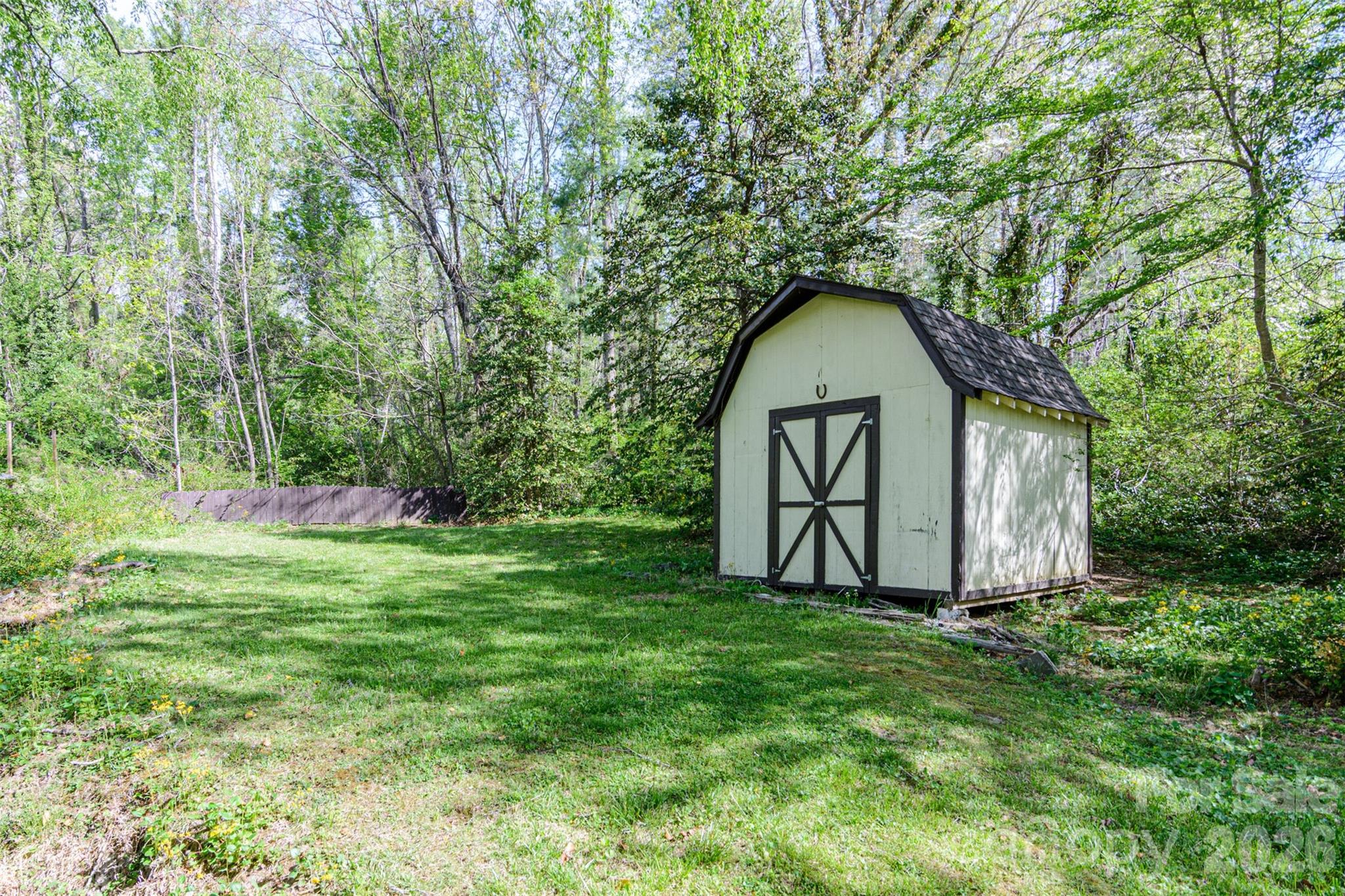 261 Cedar Lane Arden NC 28704