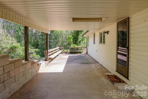 261 Cedar Lane Arden NC 28704