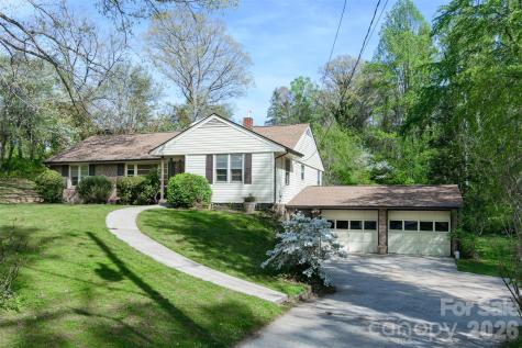 261 Cedar Lane Arden NC 28704