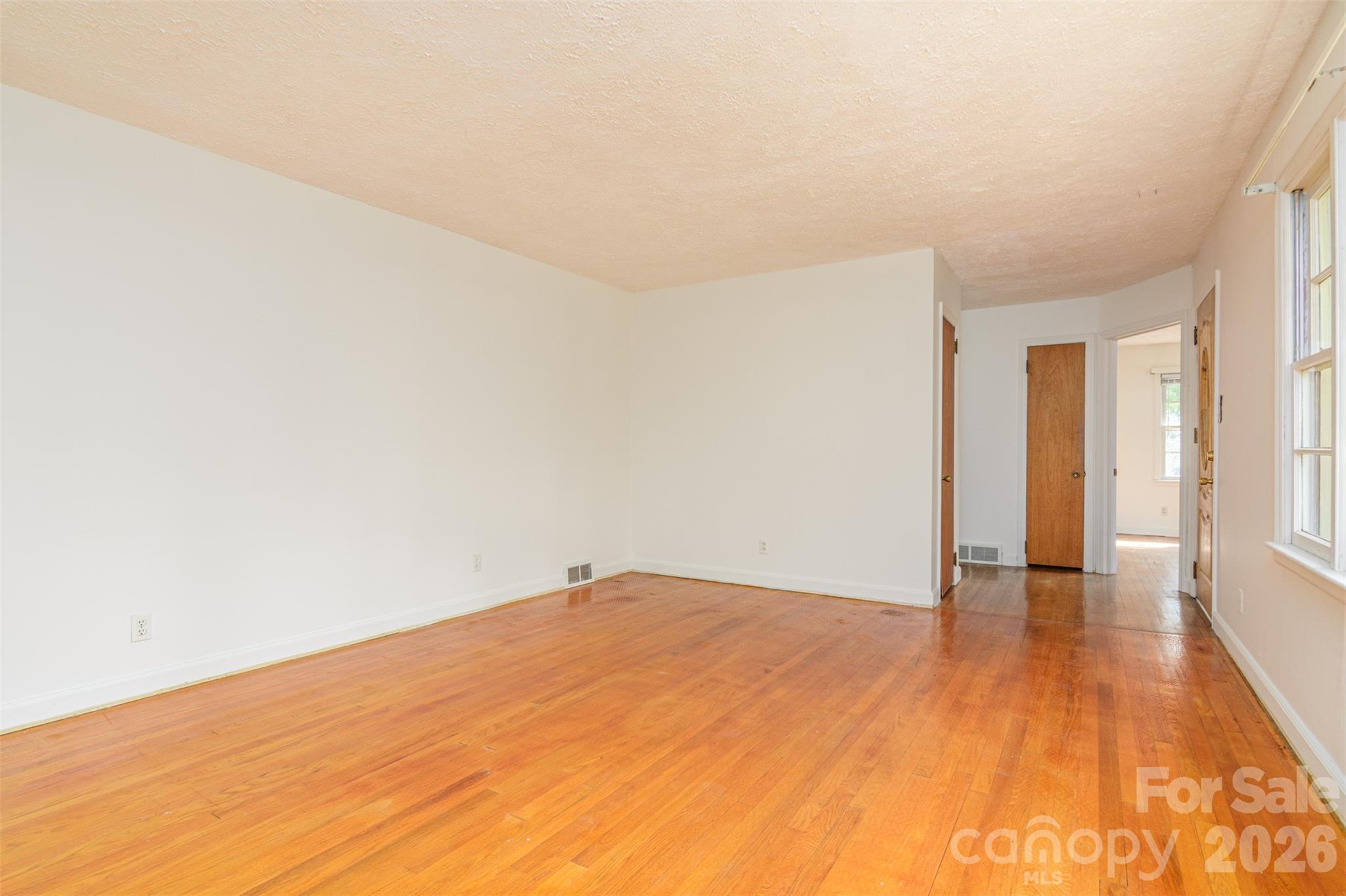 261 Cedar Lane Arden NC 28704
