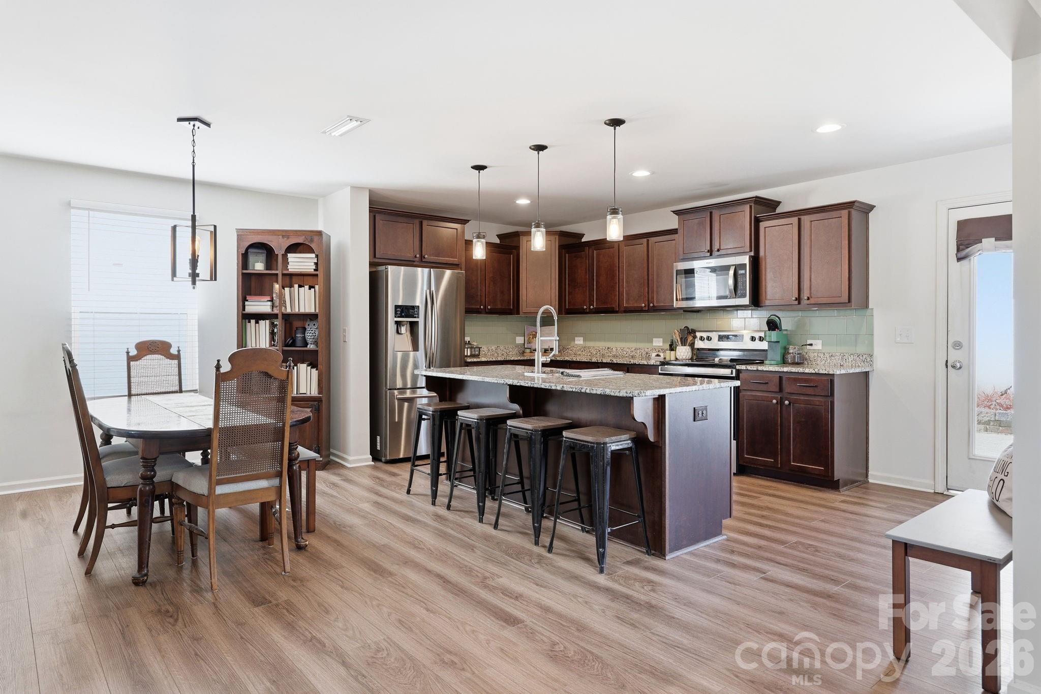 517 Falls Lane Kannapolis NC 28081