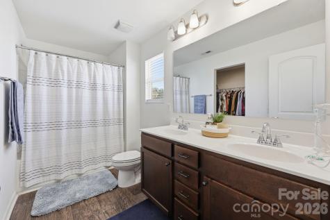 517 Falls Lane Kannapolis NC 28081