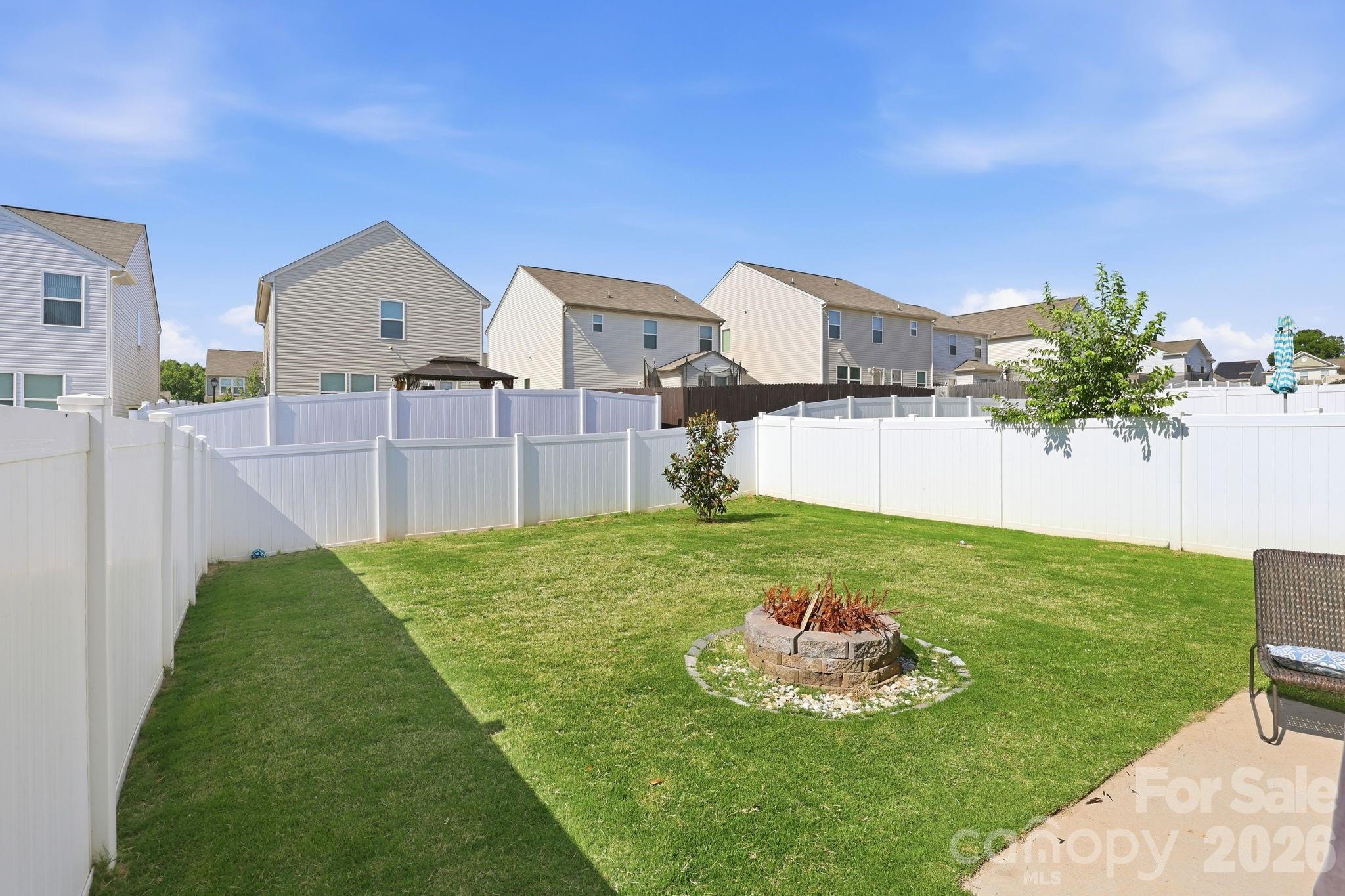 517 Falls Lane Kannapolis NC 28081