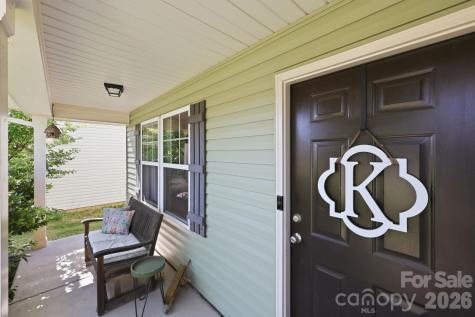 517 Falls Lane Kannapolis NC 28081