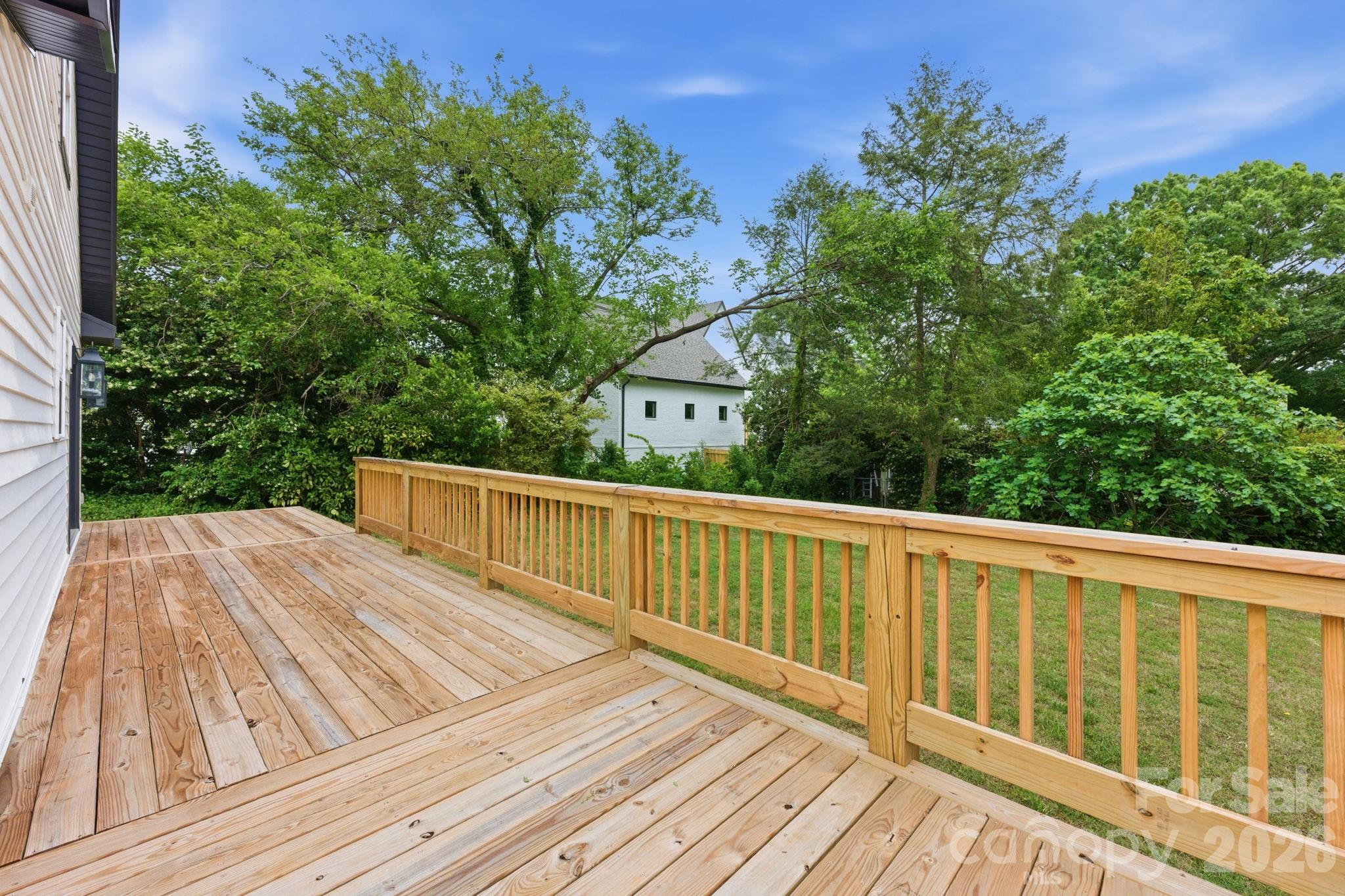 315 S Main Street Davidson NC 28036