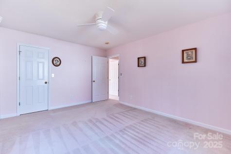 2625 Stratford Lake Road Winston Salem NC 27103