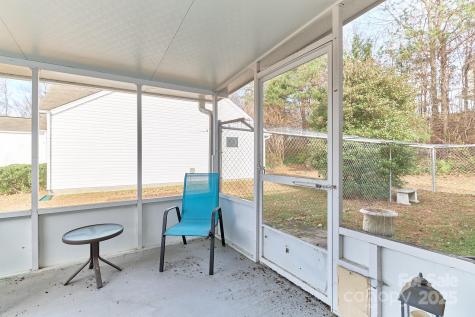 2625 Stratford Lake Road Winston Salem NC 27103