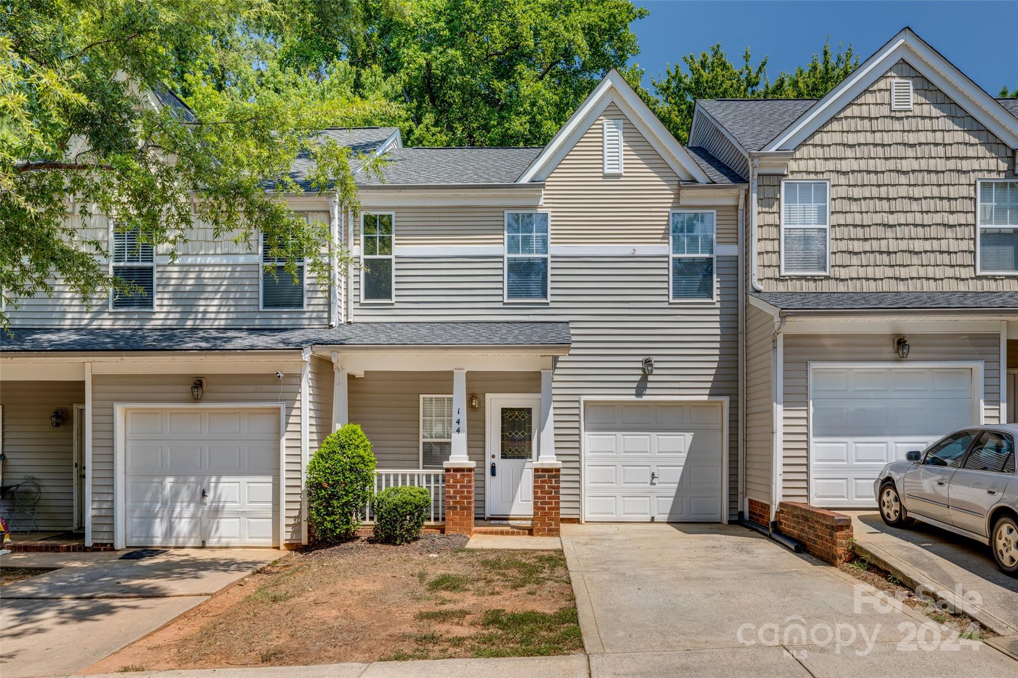 144 Deep Gap Court Charlotte NC 28217