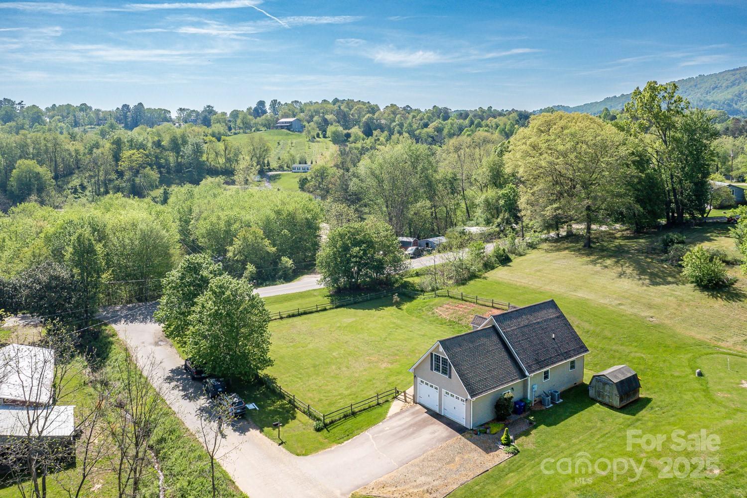 122 Ramsey Road Asheville NC 28806