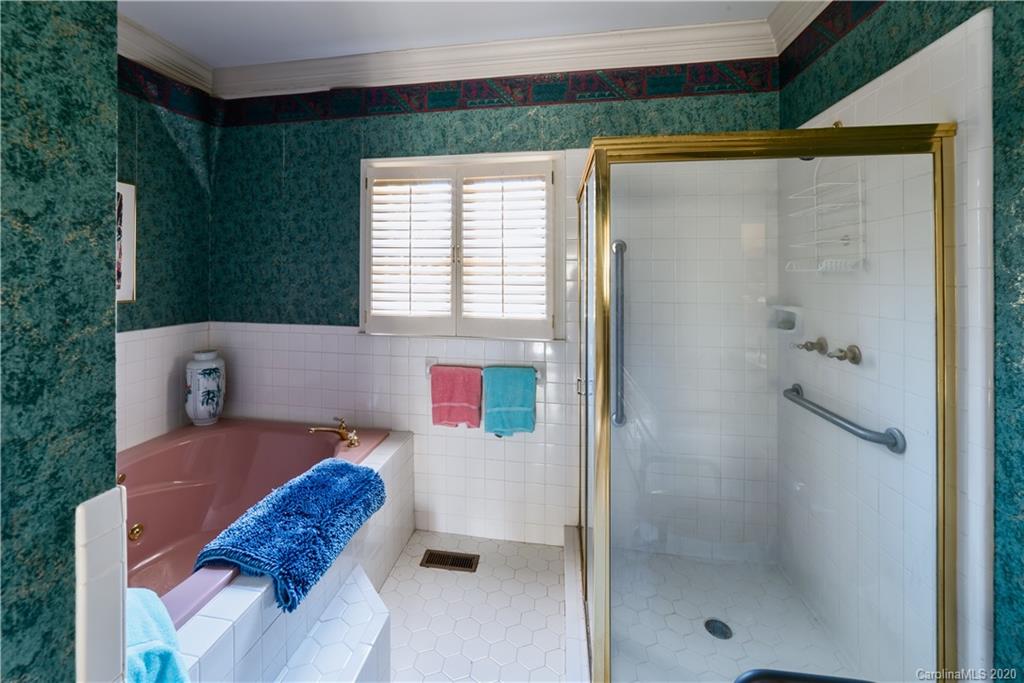 6624 Glenleaf Court Charlotte NC 28270