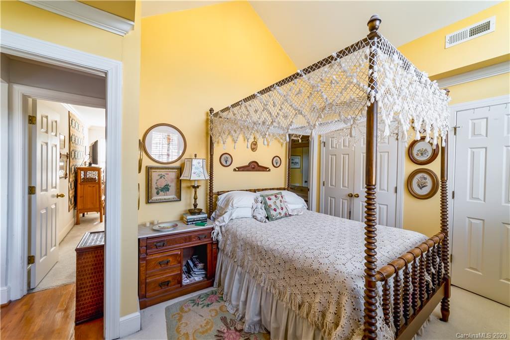 6624 Glenleaf Court Charlotte NC 28270