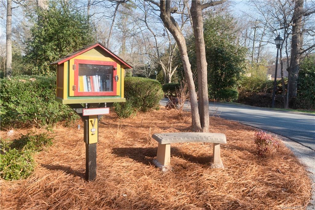 6624 Glenleaf Court Charlotte NC 28270