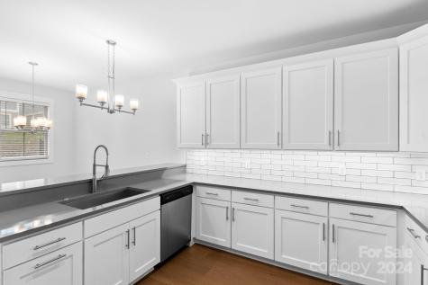 35 Thornes Lane Asheville NC 28805