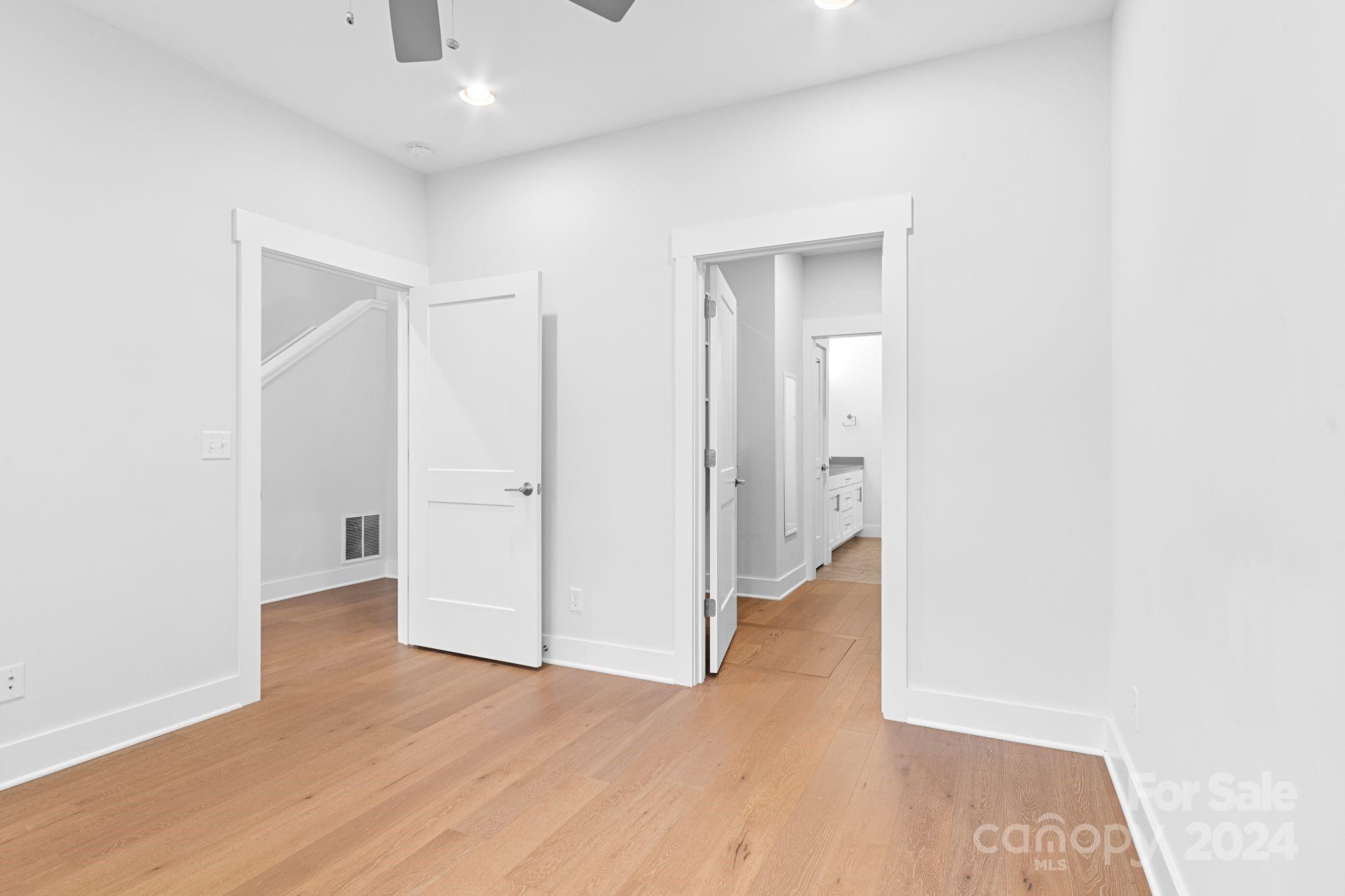 35 Thornes Lane Asheville NC 28805