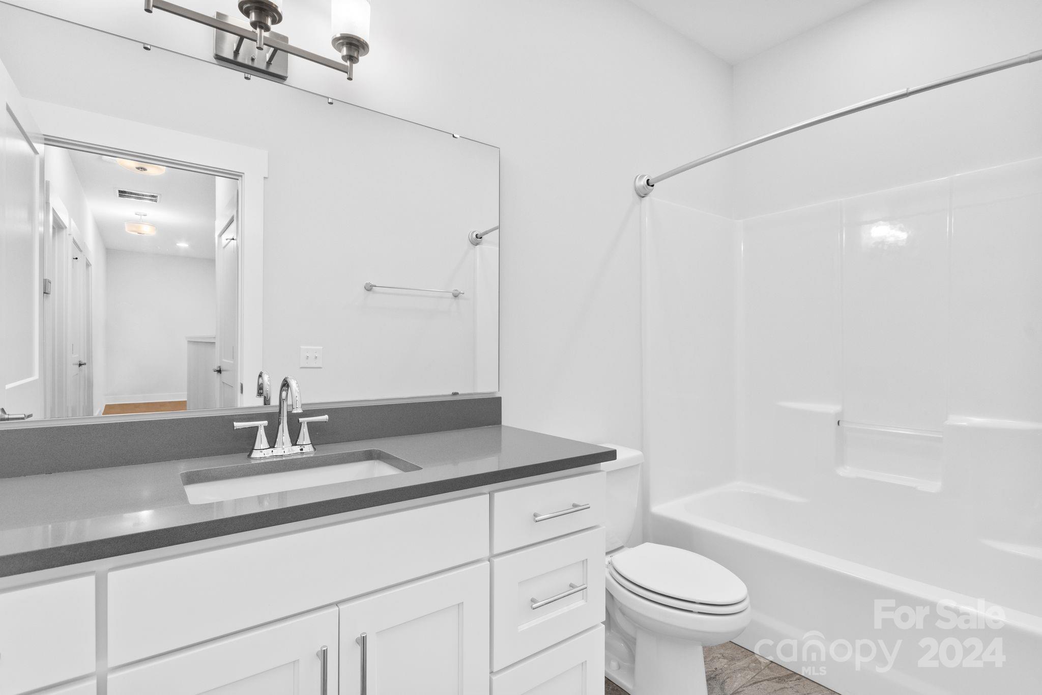 35 Thornes Lane Asheville NC 28805