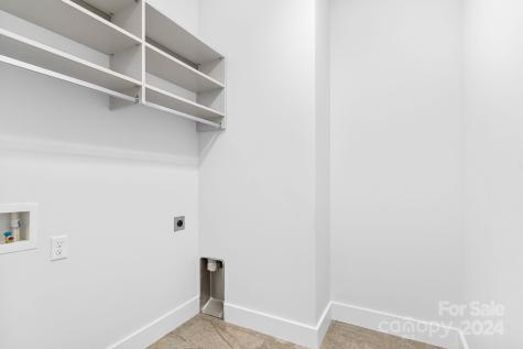 35 Thornes Lane Asheville NC 28805