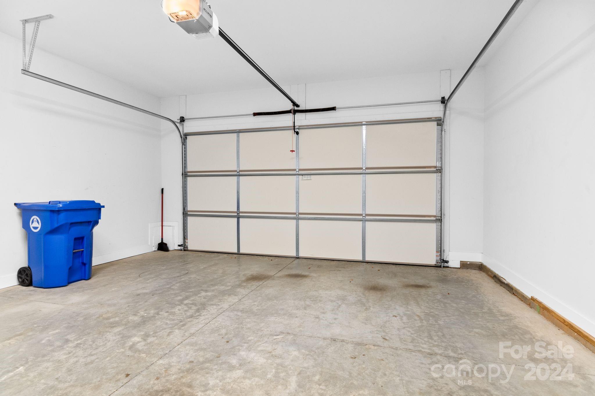 35 Thornes Lane Asheville NC 28805