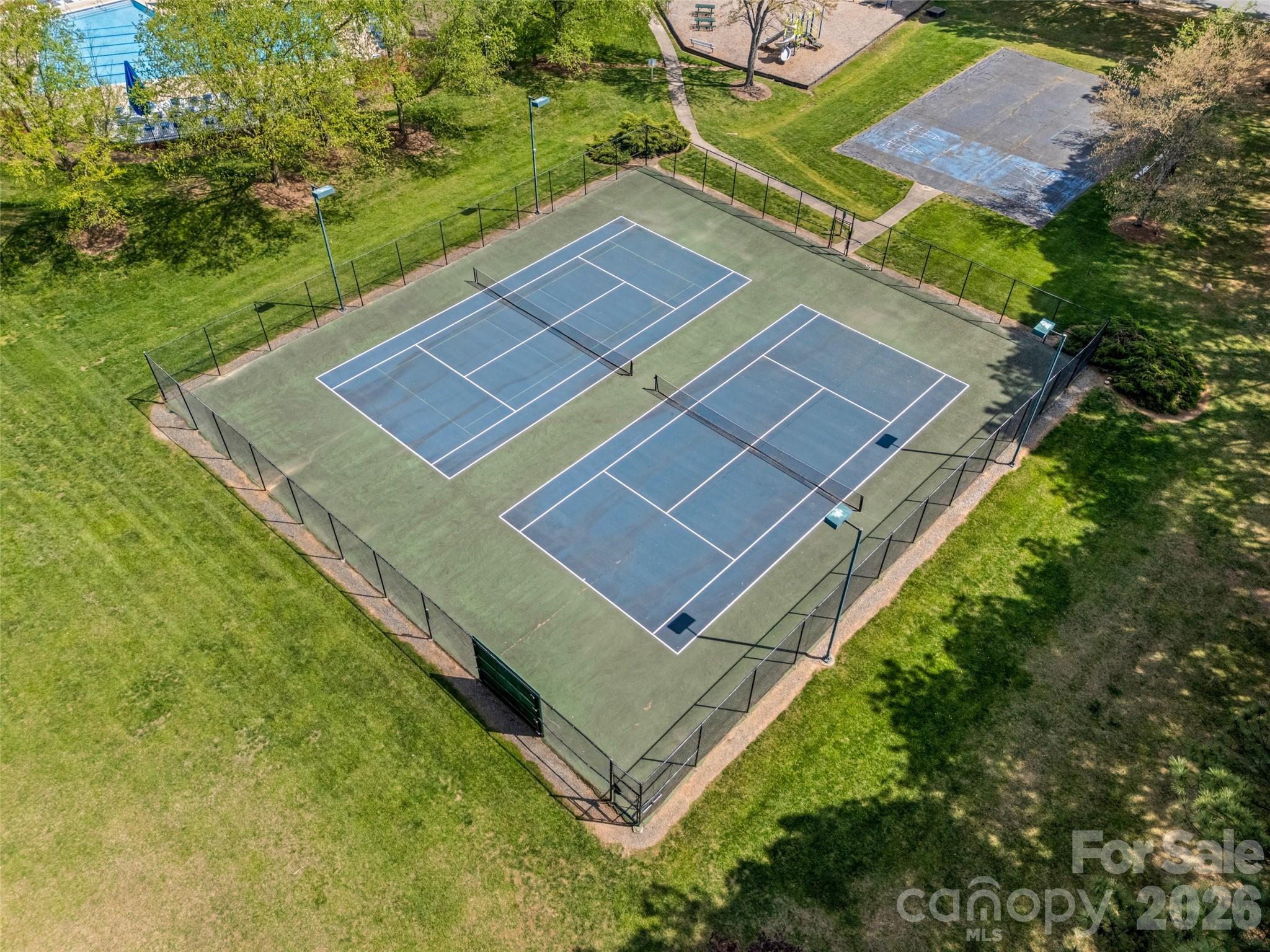 8607 Piccone Brook Lane Charlotte NC 28216