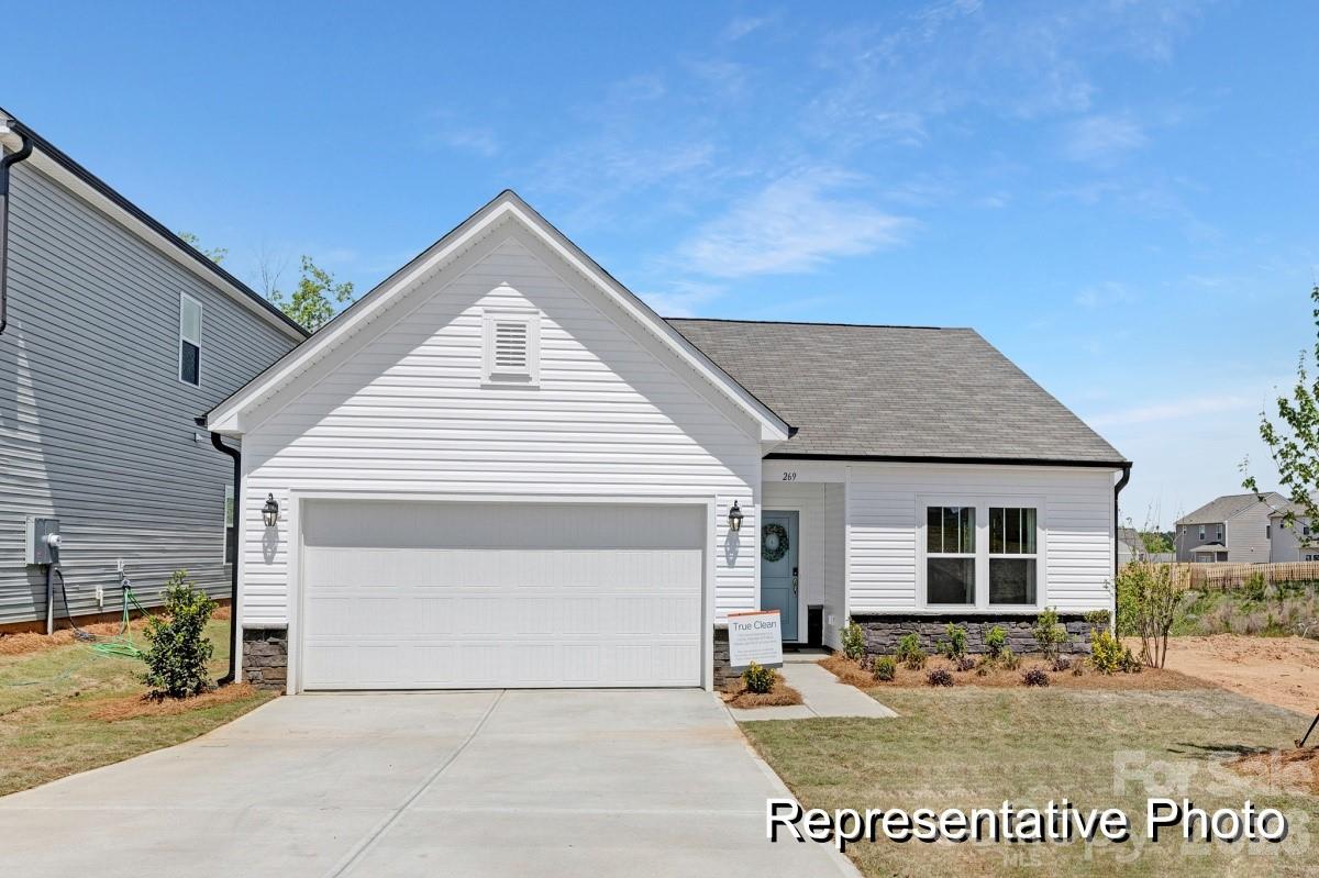 1606 Autumn Banks Way High Shoals NC 28077