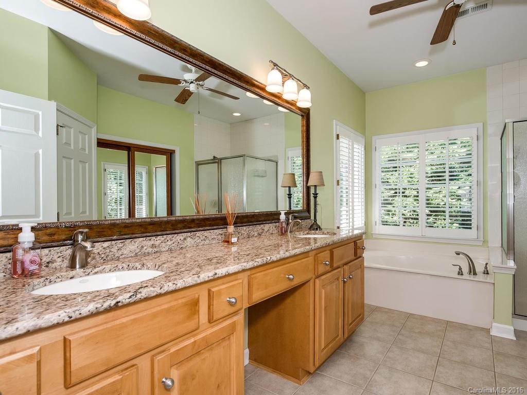 8402 Headford Road Charlotte NC 28277