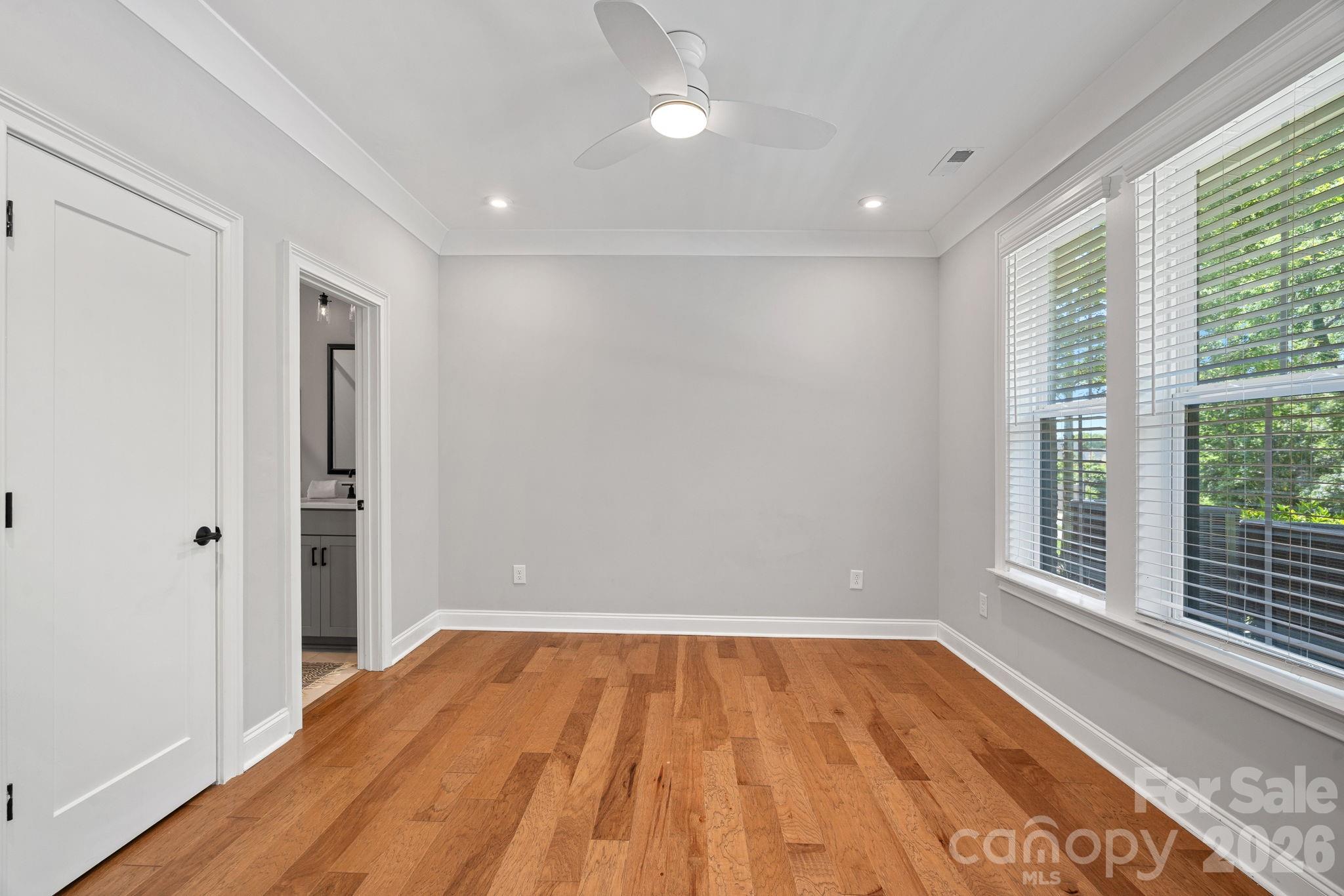 2543 Deacon Avenue Charlotte NC 28204